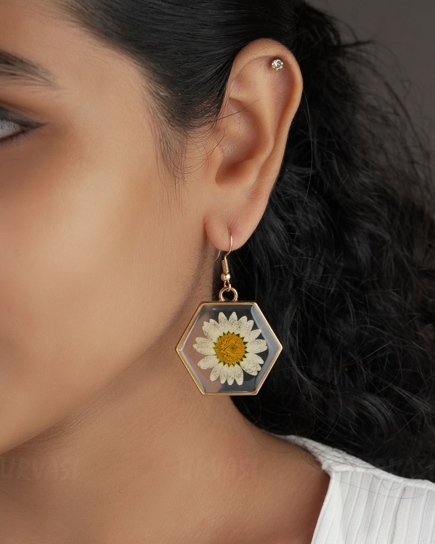 Gold-Toned Resin Handmade Hexagonal Daisy Earrings ER 517