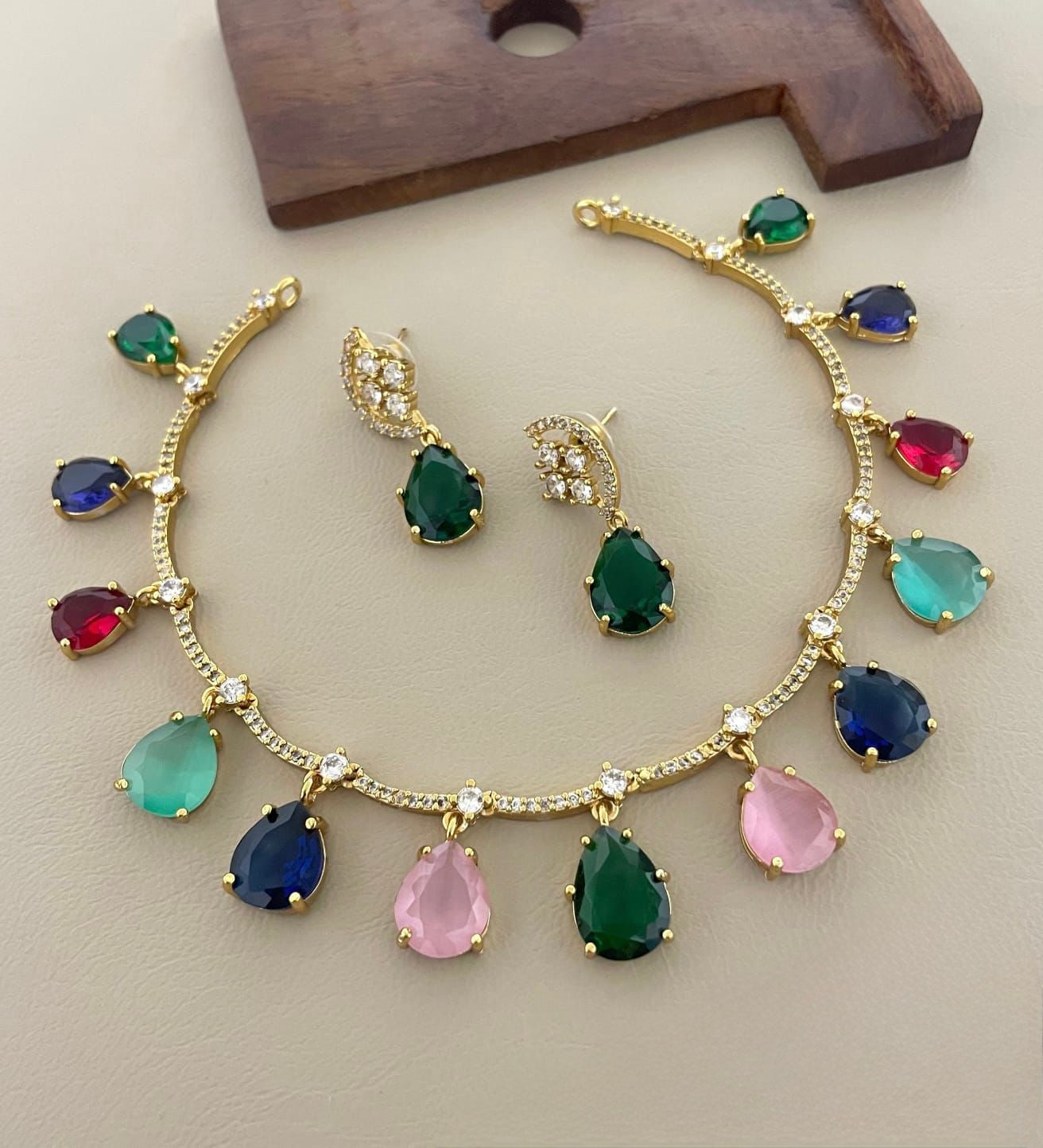 Gold-polish Tear-Drop Designed AD Necklace 1584