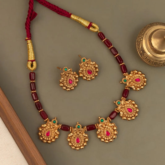 Gold-Toned Floral Choker Necklace  1691