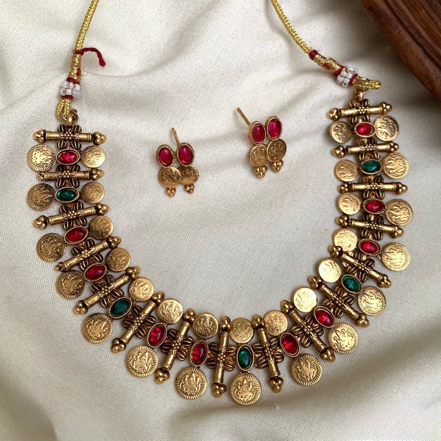 Gold-Toned Kaasu Choker Necklace 1190
