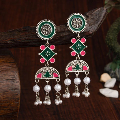 Silver Plated Geometric Shaped Enamel Artwork With Pearl Fashion Antique Earring- ER 41