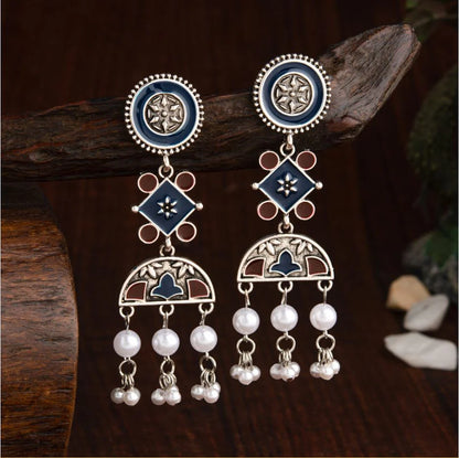 Silver Plated Geometric Shaped Enamel Artwork With Pearl Fashion Antique Earring- ER 41