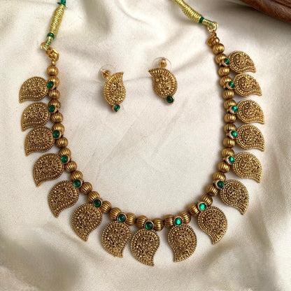 Gold-Toned floral Mango Necklace 615