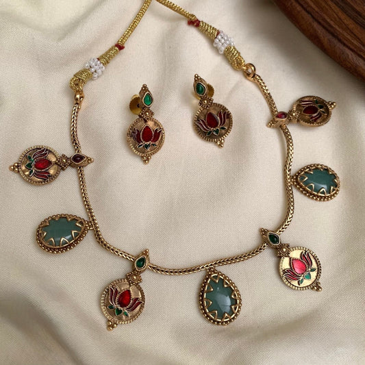 Gold-Toned Lotus Stone  Choker Necklace 1204