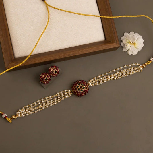 Gold-Toned  Pearl Stud Choker Necklace 1788