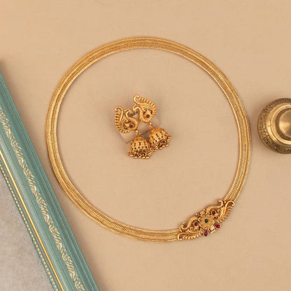 Gold-Toned  Floral Traditional Peacock  Necklace 1816
