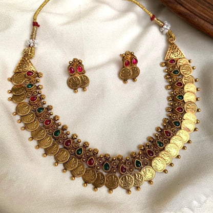 Gold-Toned Kaasu Tear-Drop Designed  Necklace 775