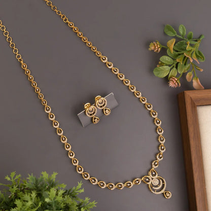 Gold-Toned Leaf-Designed AD Long  Necklace 1188
