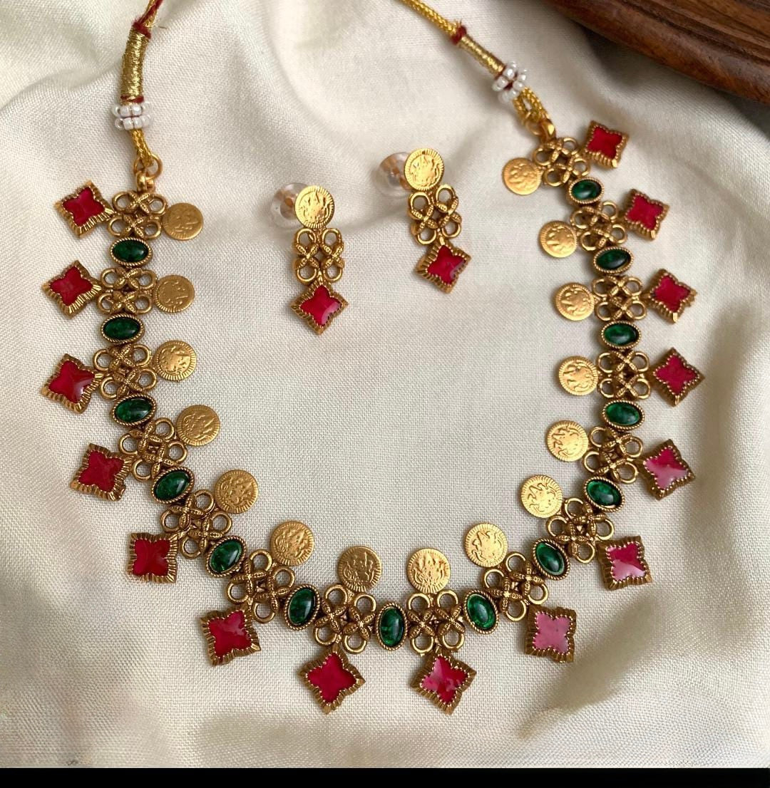 Gold -Toned Kaasu X Palakka Choker Necklace 1181