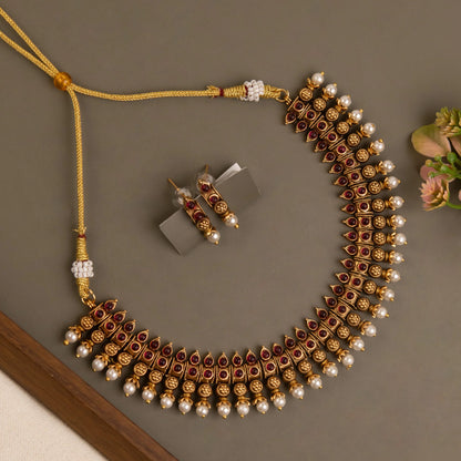 Gold-Toned Floral Pearl-Designed Tear-Drop Necklace 1359