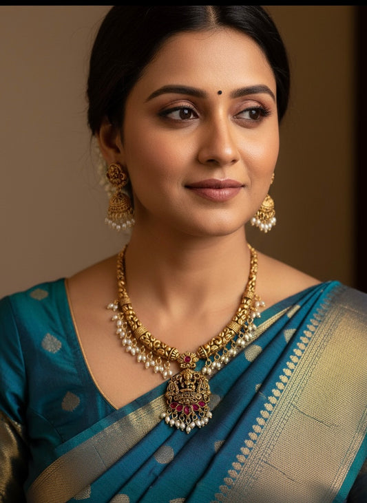 Gold-Toned Lakshmi Floral Pearl Necklace 1382