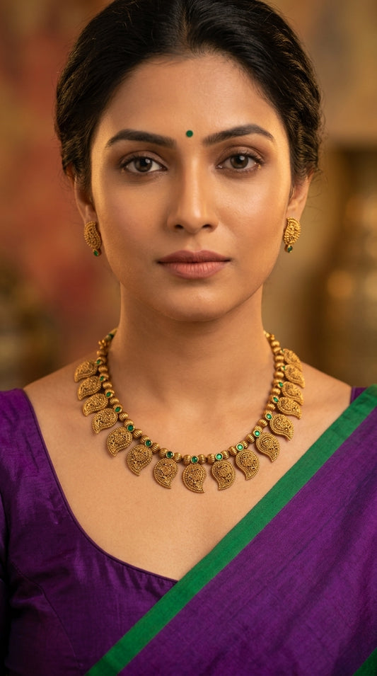 Gold-Toned floral Mango Necklace 615