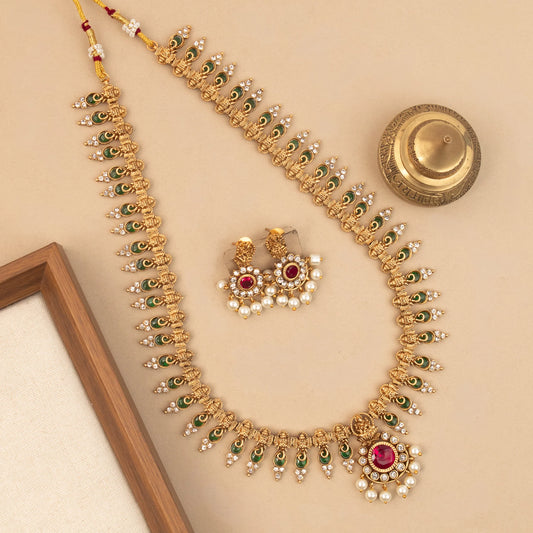 Gold-Toned Floral  Designed Necklace 1694