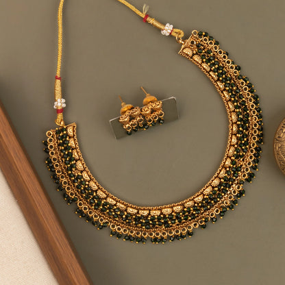 Gold-Toned Traditional Beaded Choker Necklace 1730