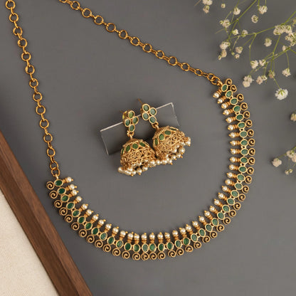 Gold-Toned Kemp Stone  Circular Motif Pearl Accents Necklace 1337