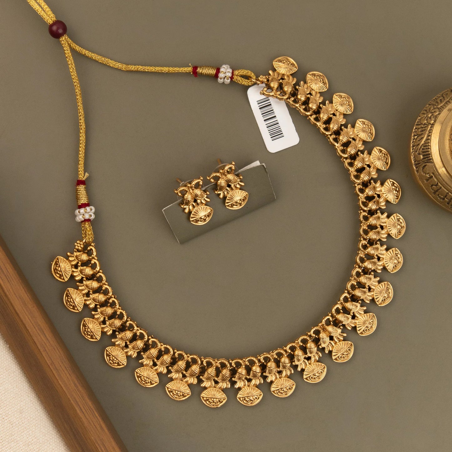 Gold-Toned   Traditional  Peacock  Necklace 1798