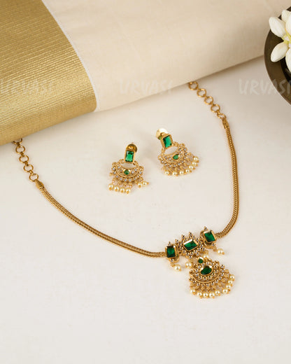 Aalma Gold-Polish Stone Pearl Necklace 1017