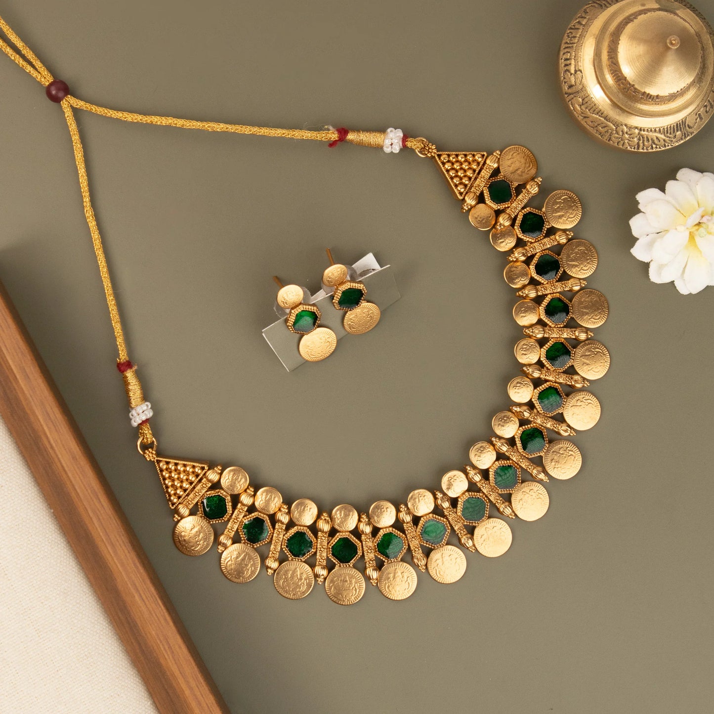 Gold-Toned Lakshmi Kaasu Choker Necklace 1483