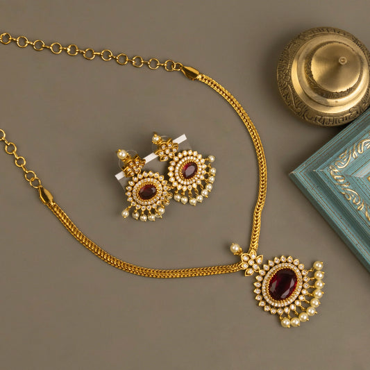 Gold-Polish Tear-Drop Designed Floral Necklace 1273