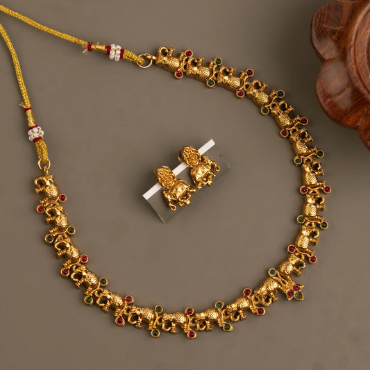 Gold-Toned Elephant Motif  Short Necklace 1162