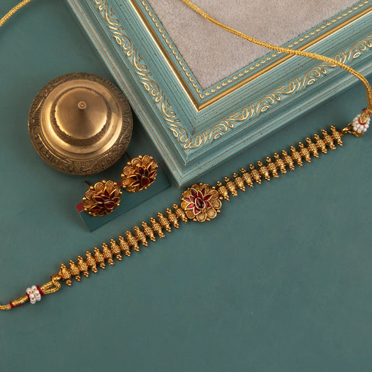 Gold-Toned Floral Lotus Choker Necklace 1202