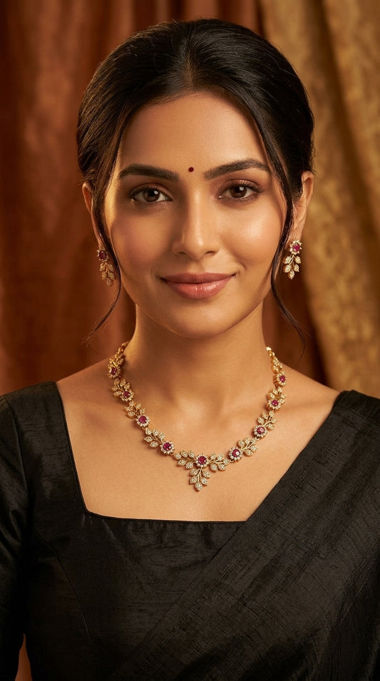 Gold-Toned Floral Leaf Designed Necklace 1460