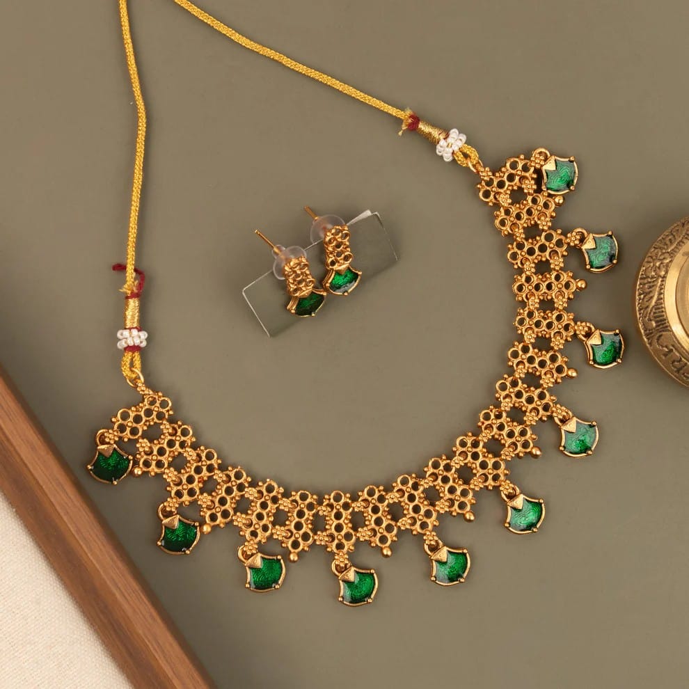 Gold-Floral Traditional  Choker Necklace 1766