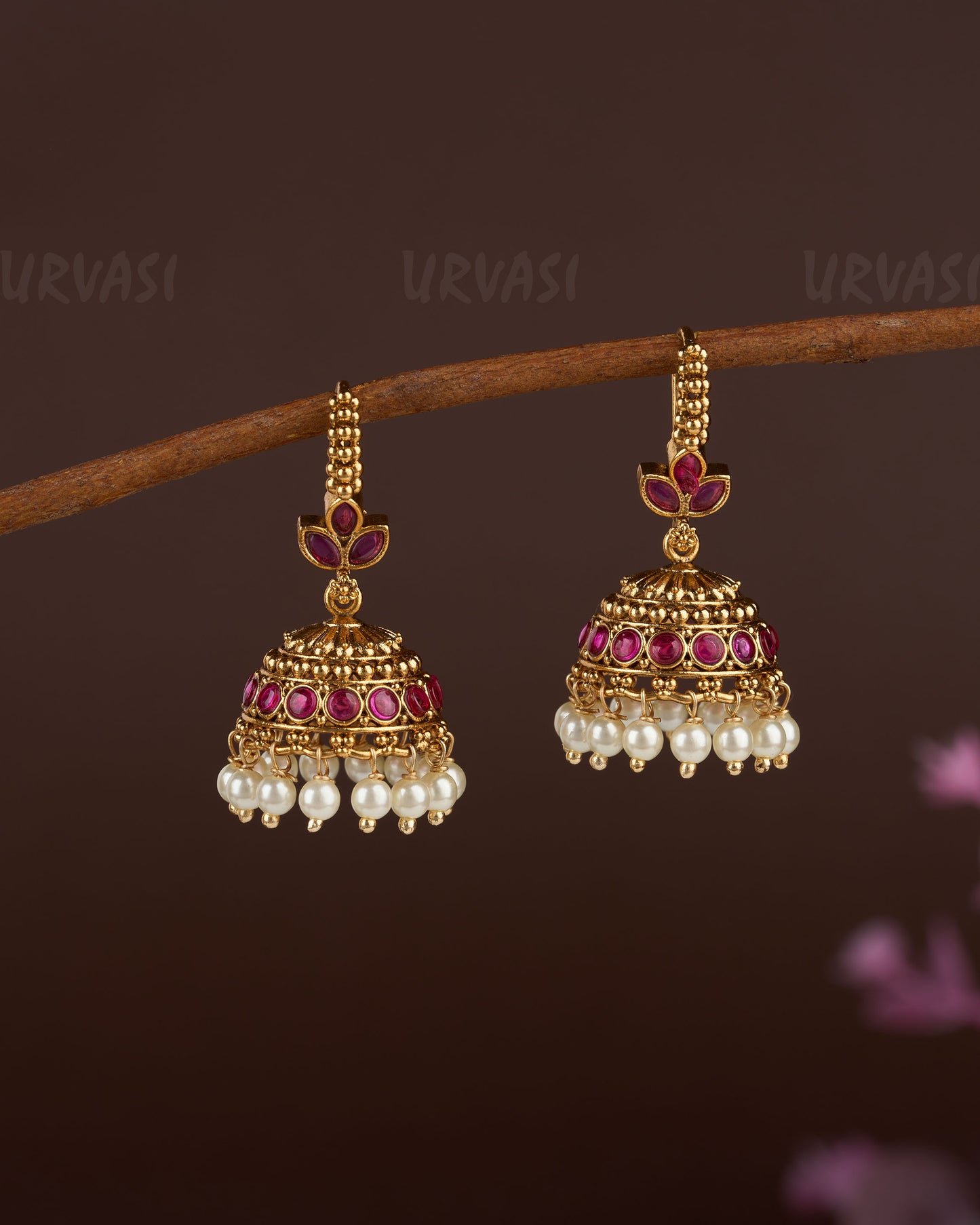 Gold-Toned Leaf- Designed Pearl Earrings ER 154