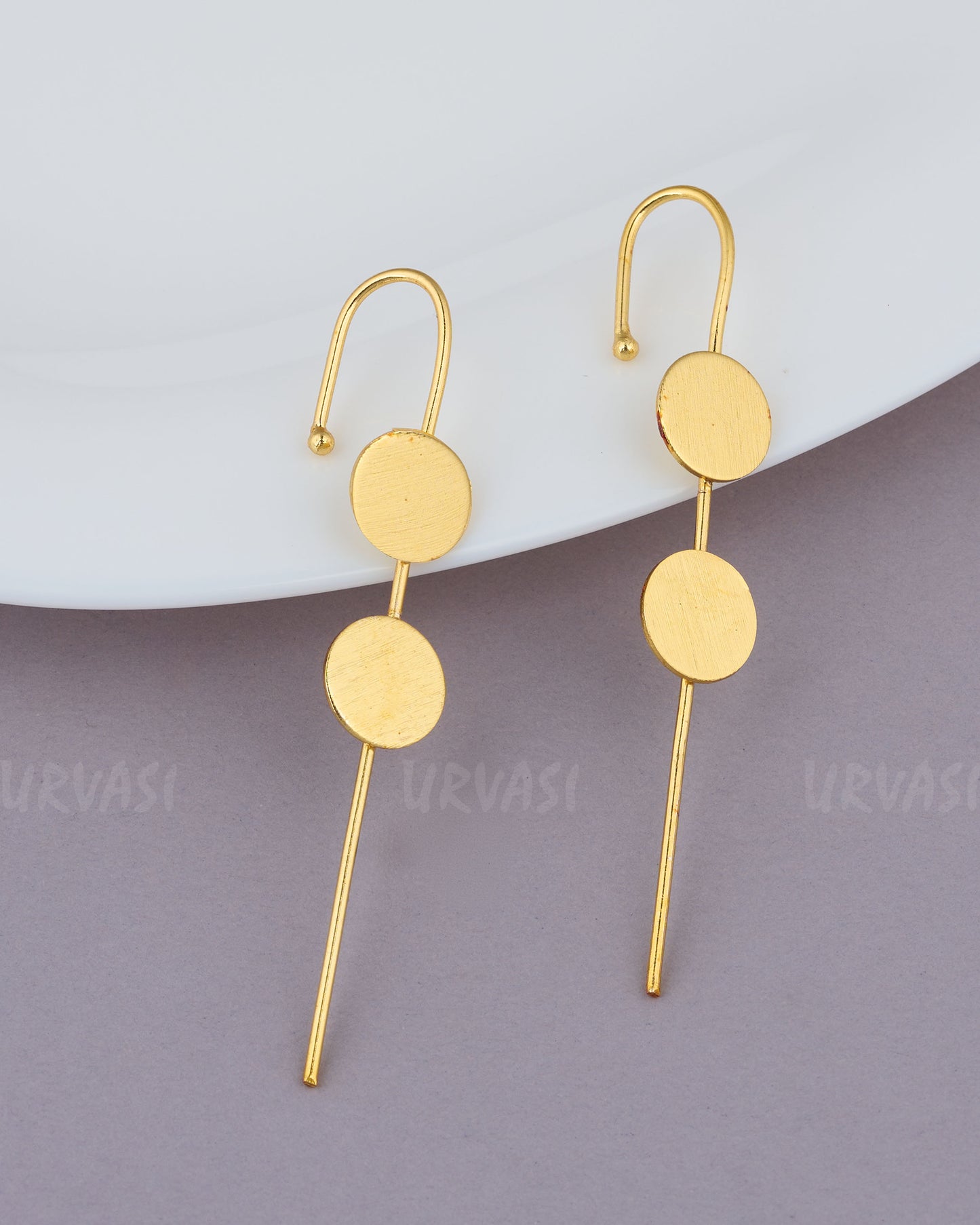 Gold-Toned Rounded EarCuff Earrings ER 869