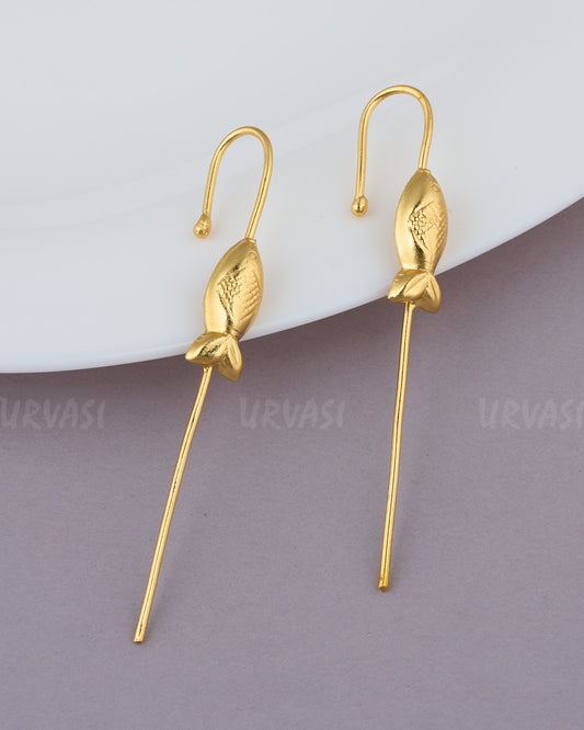 Gold-Toned Dish-Designed EarCuff Earrings ER 870