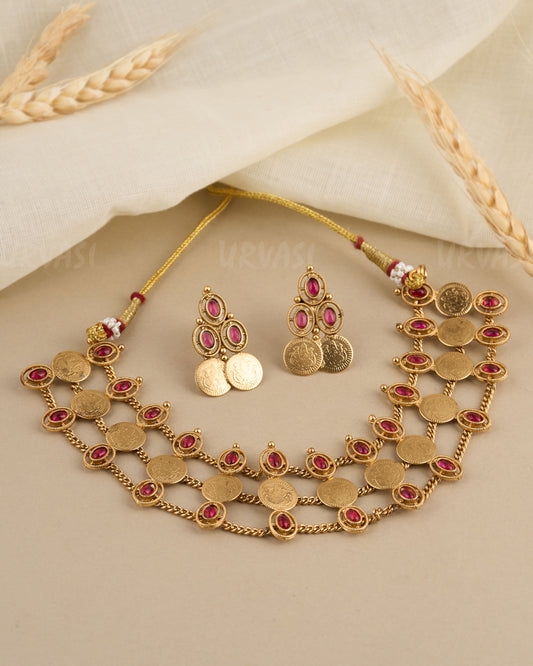 Gold-Toned Three-Layer Kashu Choker  Necklace 020