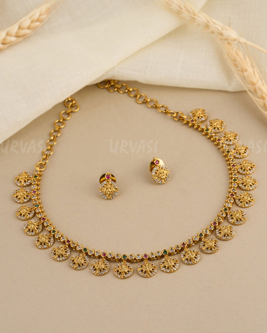 Gold-Toned Lakshmi Kemp Stone Necklace 028