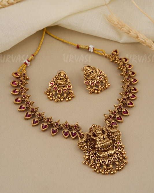 Gold-Toned Lakshmi Pendant Leaf Designed Necklace 011