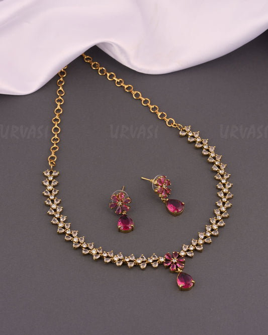Mehendi Polish Floral Pendant Stone-Studded Necklace 255