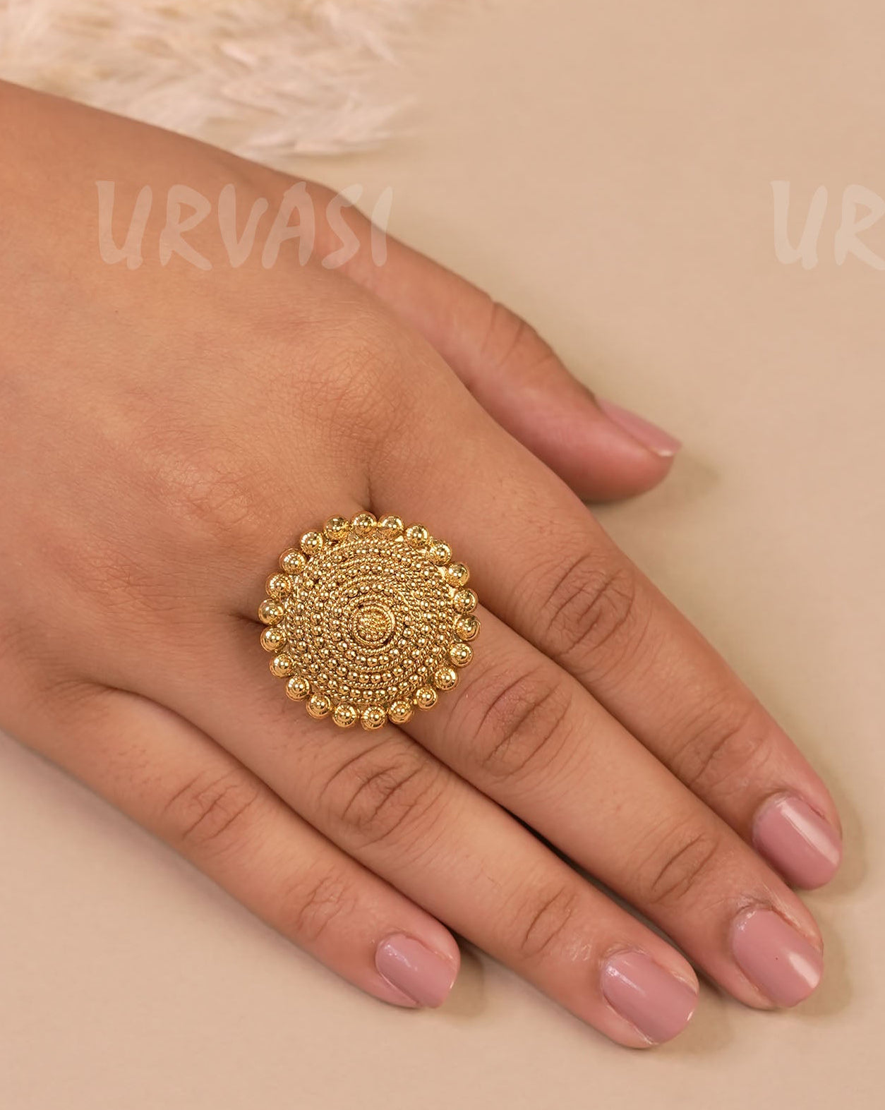 Gold-Toned Round -Designed Finger Ring FR 73
