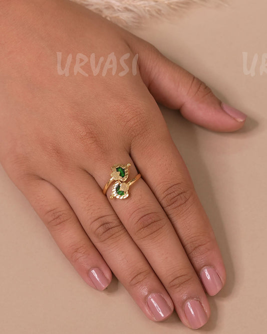 Gold-Toned Palakka Designed Finger Ring FR 52