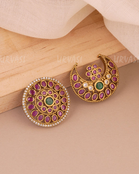 Mehendi-Polish Sun and Moon Designed Hair Choti HR 11