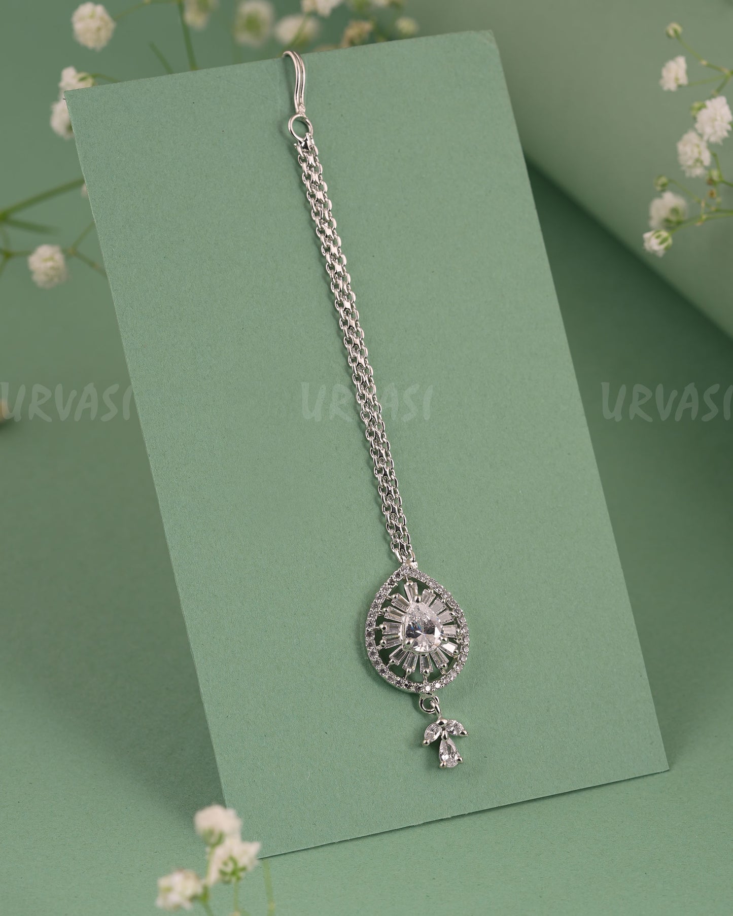 Rhodium-Polish AD Stone Chutty CH 128