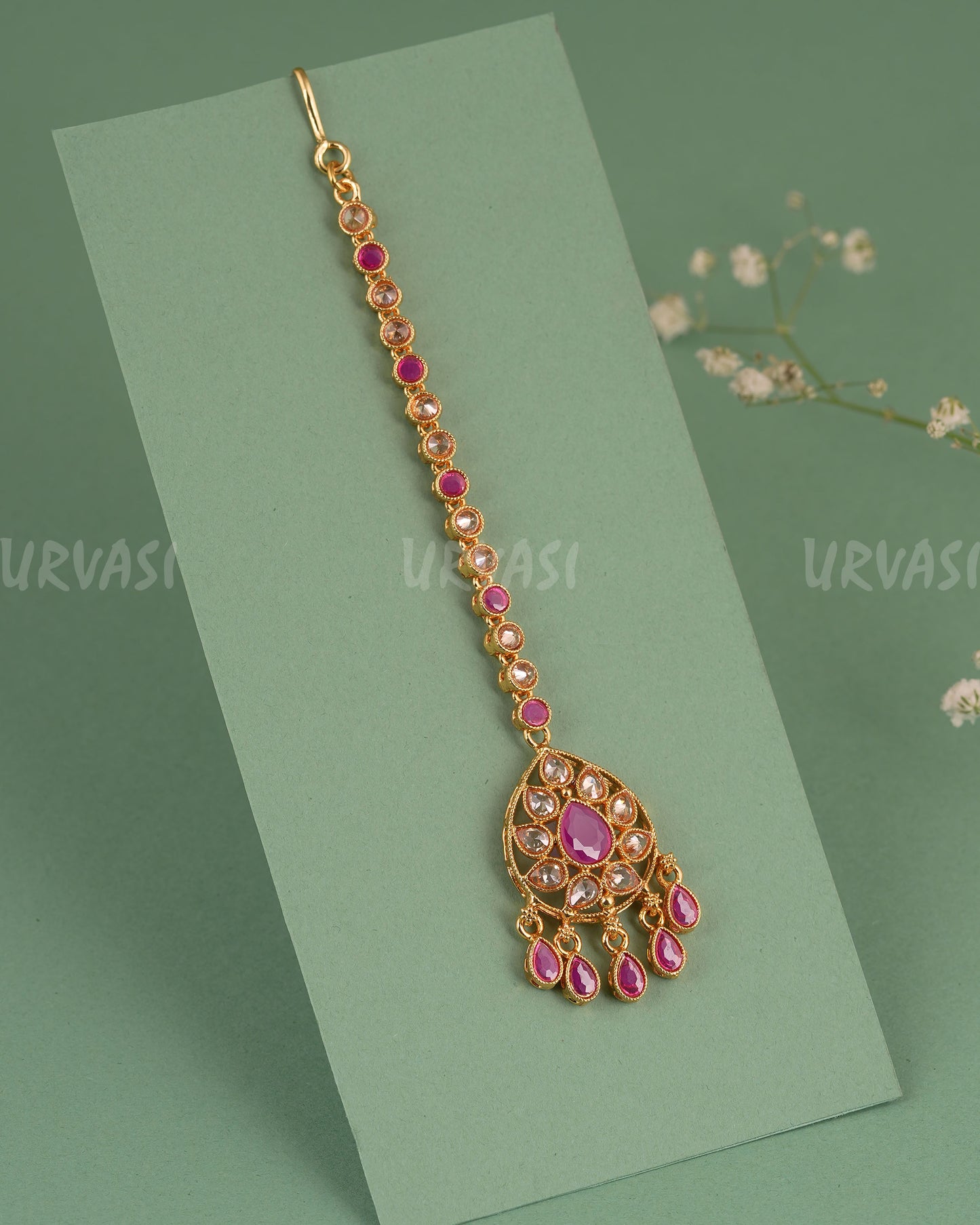 Gold-Toned AD Teardrop Designed Chutty CH 148