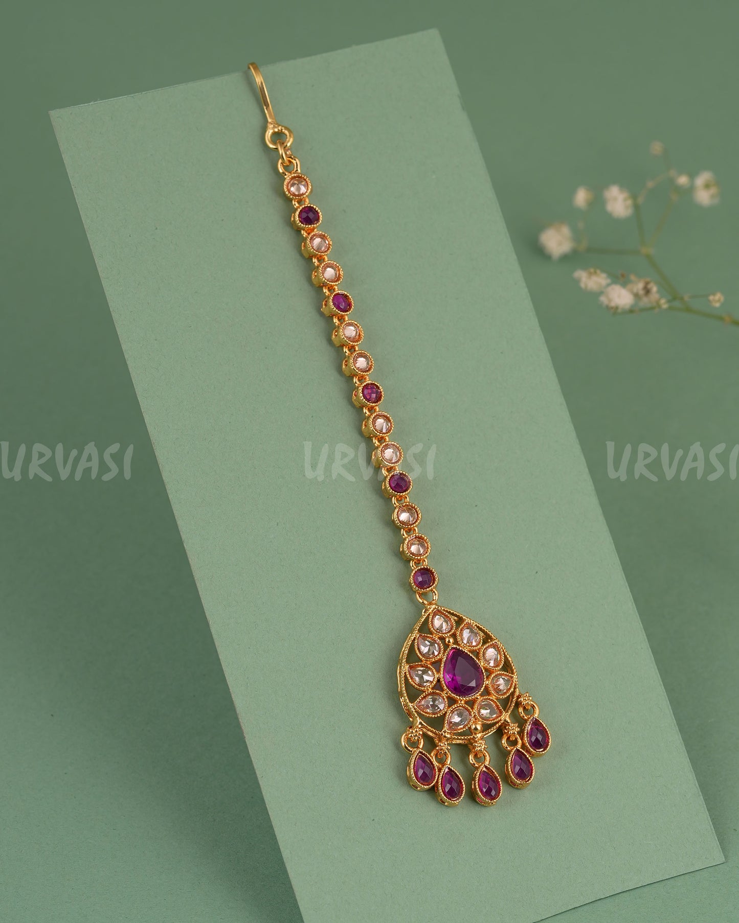 Gold-Toned AD Teardrop Designed Chutty CH 148