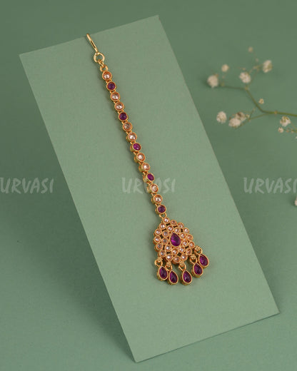 Gold-Toned Teardrop Designed Chutty CH 135