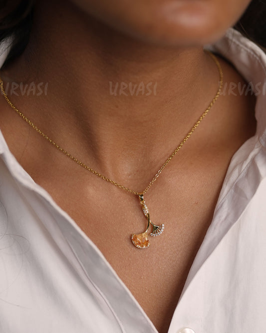 Gold-Toned Split-Stone Pendant Floral Simple Chain SC 101