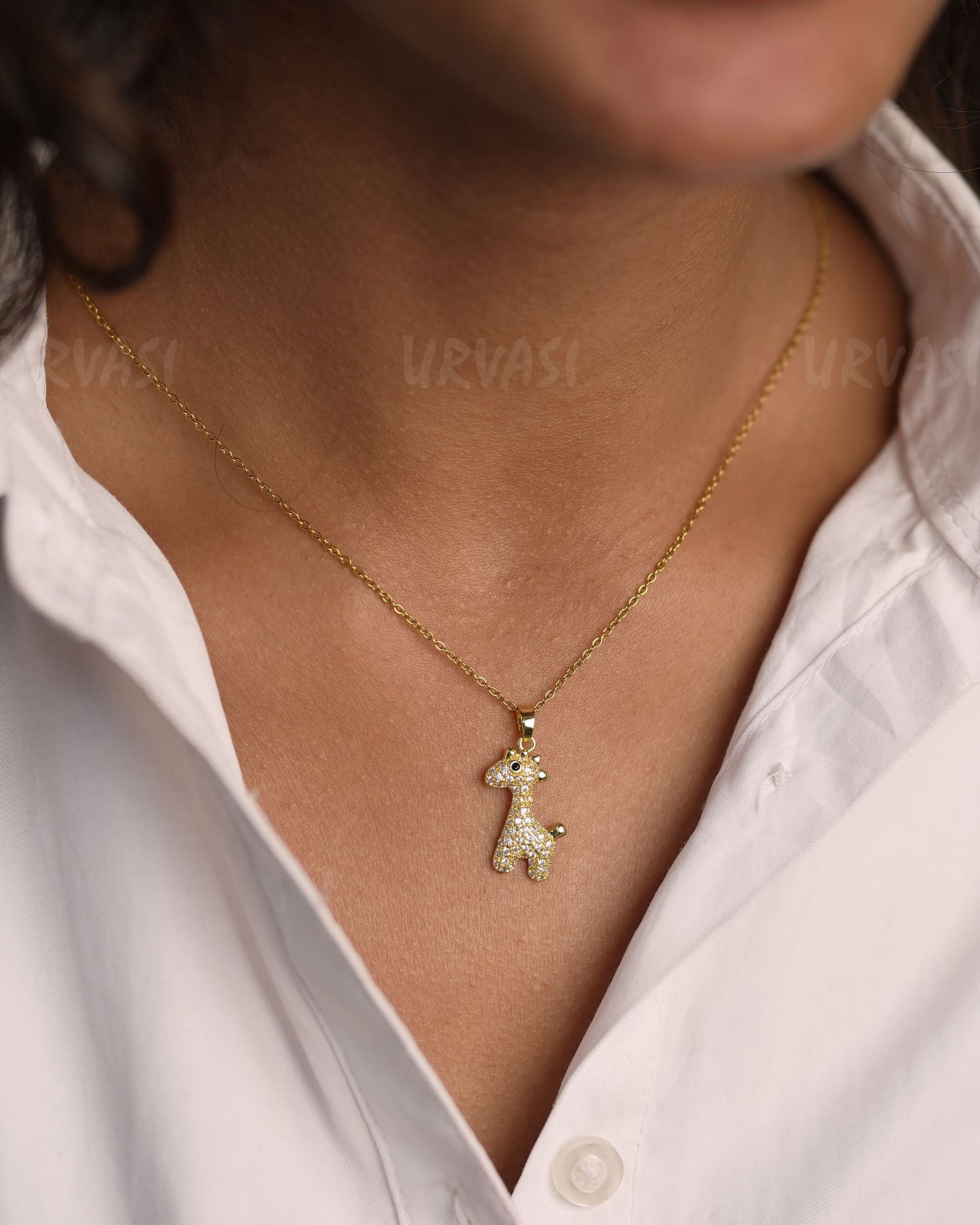 Gold-Polish Pave-Set Cubic Zirconia Stones Simple Chain SC 113