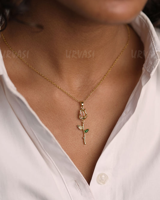 Gold-Toned Rose-Pendant Simple Chain SC 181