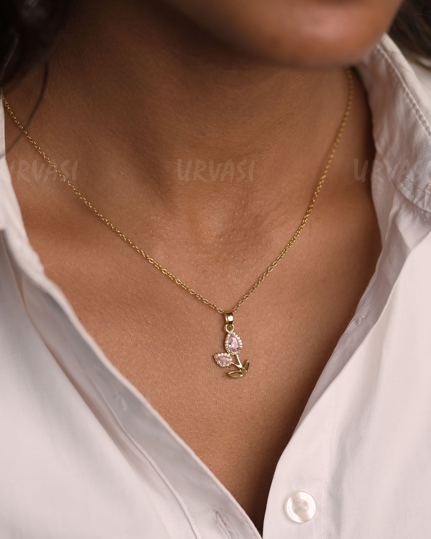 Gold-Toned Leaf-Designed Floral Simple Chain SC 146