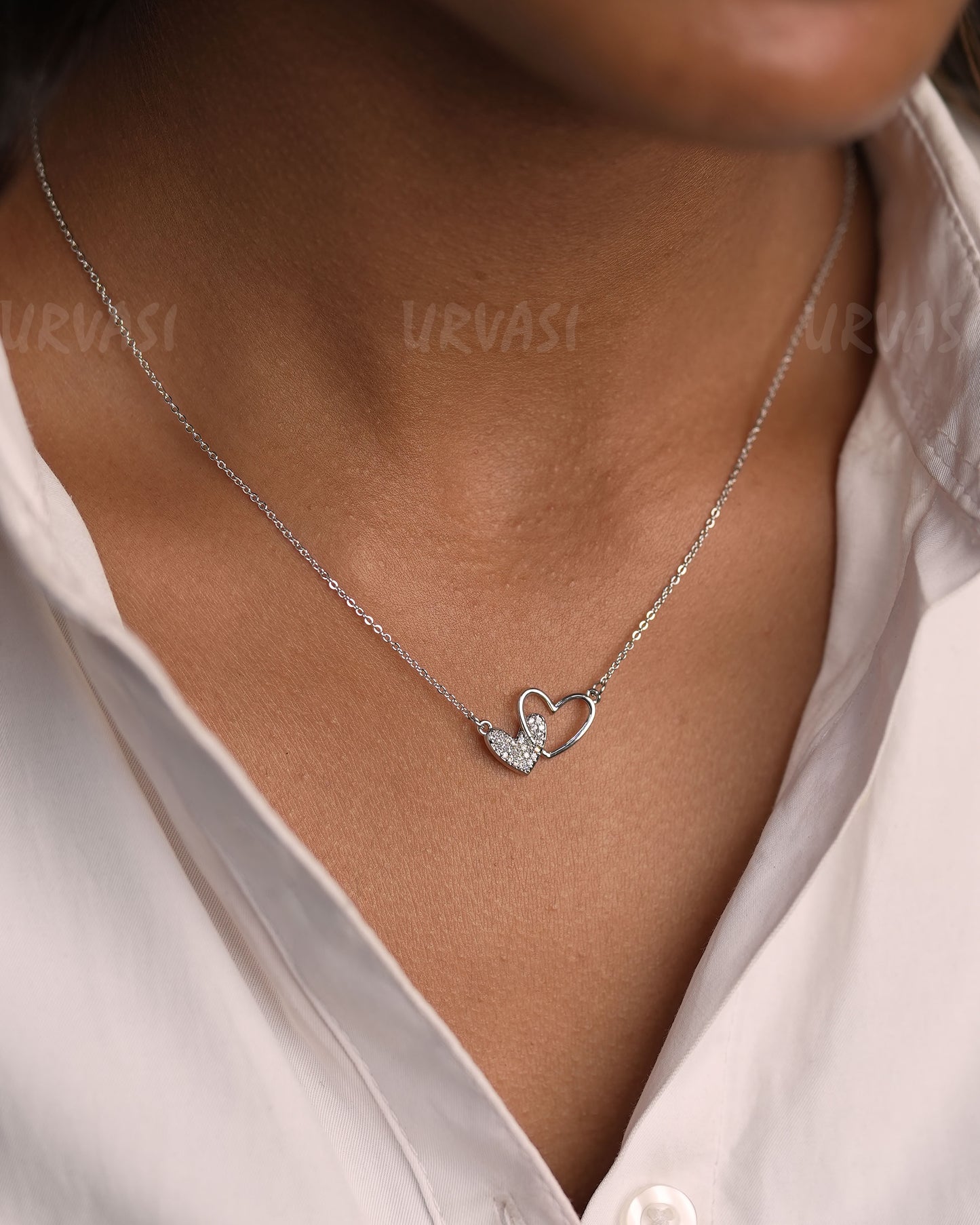 Inter-Wined Heart Pendant Simple Chain SC 154