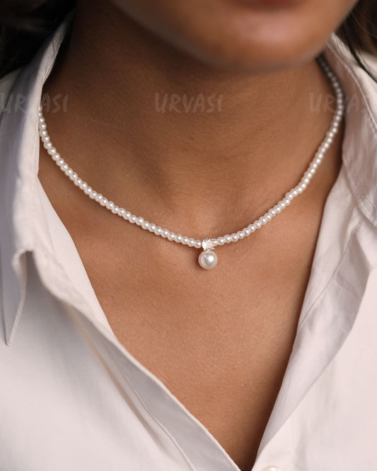 Pearl Designed Central Pendant Beaded Simple Chain SC 172