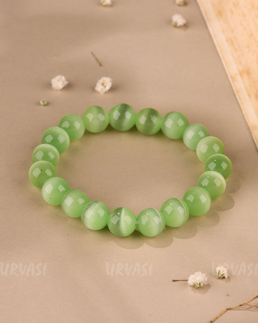 Hand-Made Green Cat's Eye Bracelet  BR 89