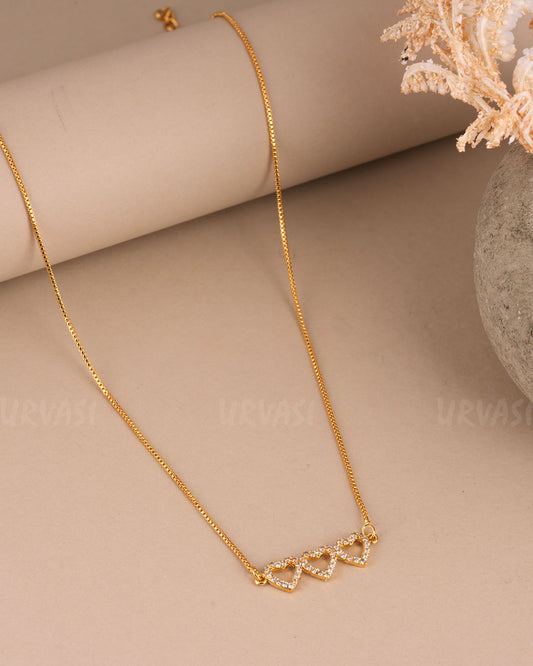 Gold-Toned Heart-Pendant Mala Ma 141
