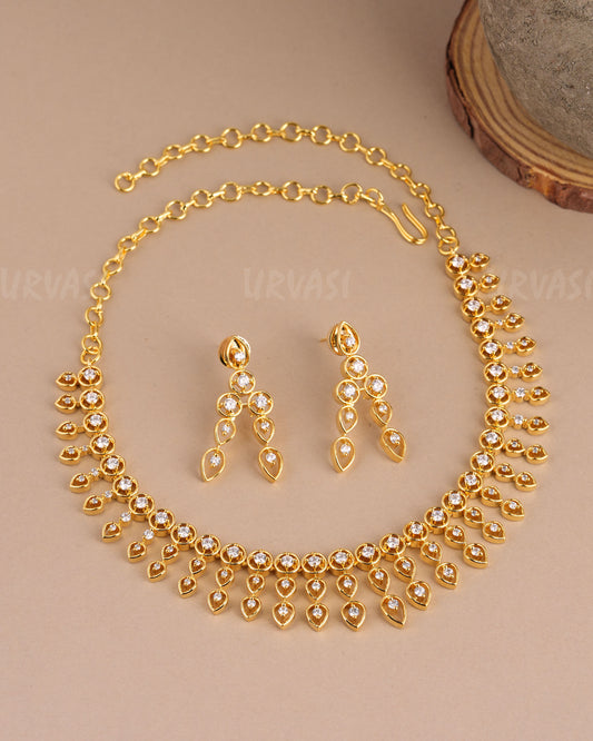 Gold-Toned Tear-Drop Stone-Studded Necklace 1478